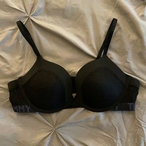 Black Tommy Hilfiger bra